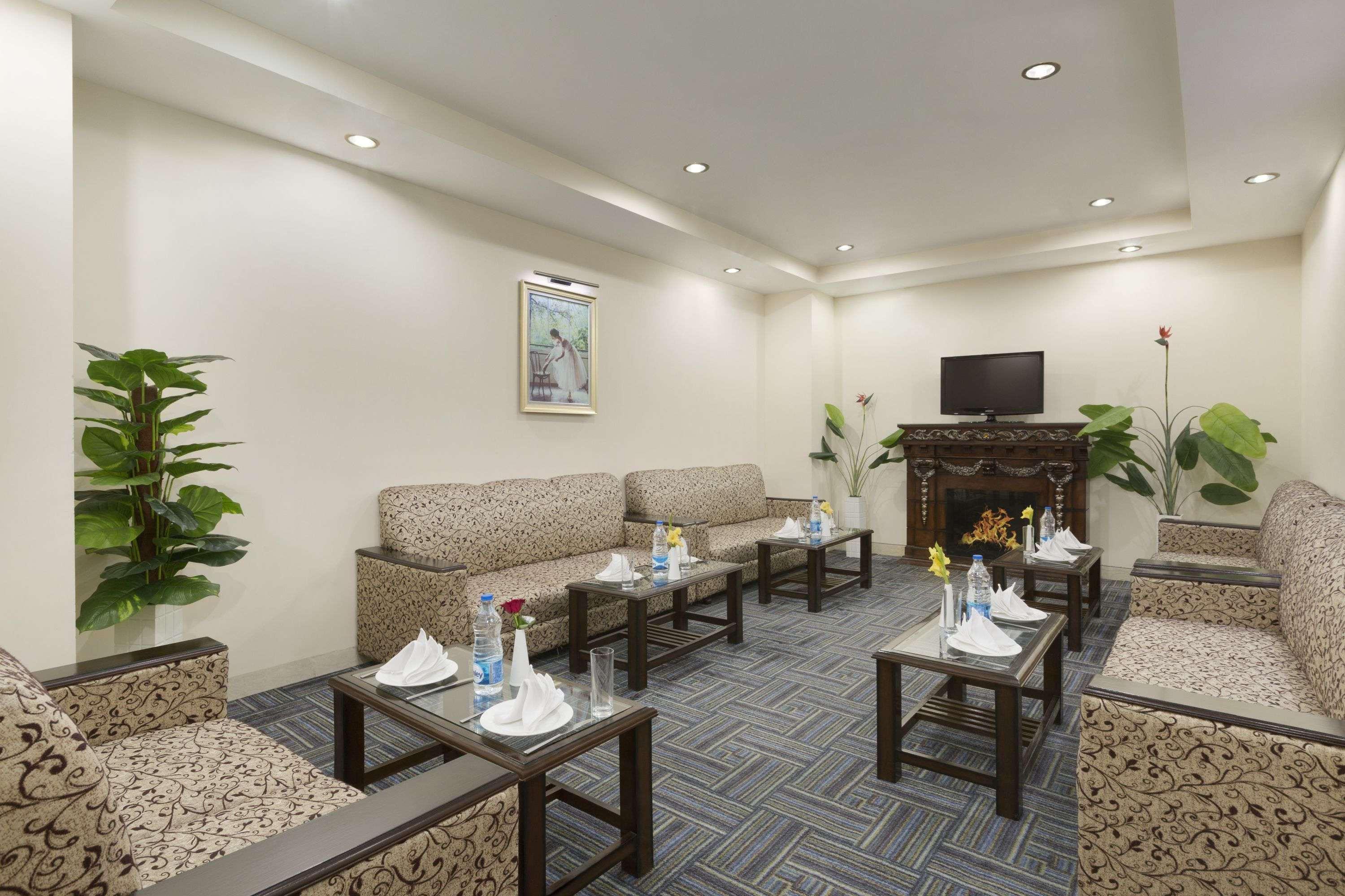 รามาดา บาย วินด์แฮม อมฤตสาร Hotel อัมริตสา ภายนอก รูปภาพ